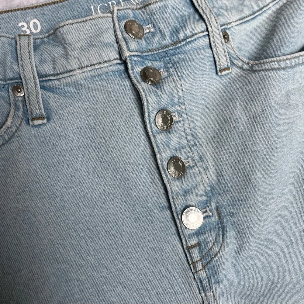 J. Crew Women Sz 30 Jeans Full length Slim Wide Leg Light Blue Wash EUC #BZ751